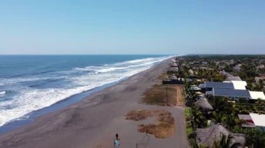 Sahilden Sahile Uçuş, Kıyı Alanı