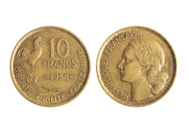4. Cumhuriyet 1944-1959 yılları arasında 10 Fransız alüminyum-bronz sikkesinin izole edilmiş fotoğrafı beyaz arka planda..
