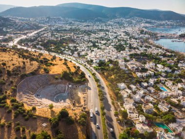 Eski Avrupa 'nın güneyi boyunca bir yol gezisi. Güneş doğarken deniz. Tatil mesleği. Türkiye