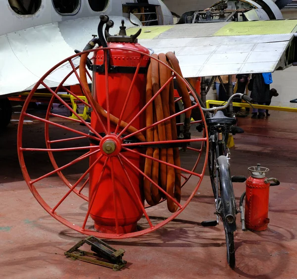 约克郡航空博物馆英国约克 2022年10月航空博物馆供机场使用的老式防火压缩设备 — 图库照片