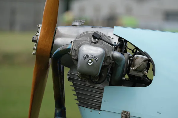 英国约克郡布莱顿 2023年6月 英国飞行俱乐部的轻型飞机 发动机和螺旋桨 — 图库照片