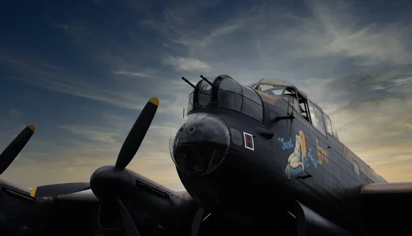 아브로 랭커스터 Avro Lancaster 제2차 대전의 폭격기이다 Avro는 핸들리 페이지 — 스톡 사진