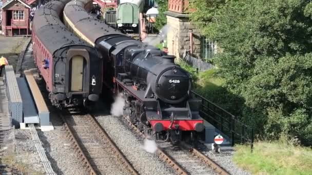 North Yorkshire Moors Railway Goathland Yorkshire October 2023 Steam Gala — Stock Video