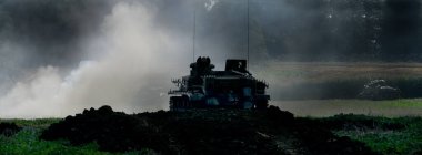 Zafer Şovu. Leicester, İngiltere, Eylül 2023. Yaşayan ikinci dünya savaşı tarihi gösterisi ve hava gösterisi. Sturmgeschtz III, Almanya 'nın II.. 