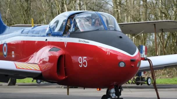 ヨークシャー航空博物館 エルヴィントン イギリス 2024年3月 エンジンが走る Bacジェットプロポストは 1955年から1993年までイギリス空軍と共に使用されていたイギリスのジェットトレーナー機です — ストック動画