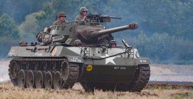 Zafer Şovu, Leicester, İngiltere. Ağustos 2024. M18 Hellcat (resmi adıyla 76 mm Gun Motor Carriage M18 veya M18 GMC), 2..