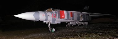 Newark Hava Müzesi, Newark, İngiltere. Mart 2025. Mikoyan-Gurevich MiG-23 NATO rapor adı: Flogger, Sovyetler Birliği 'nde Mikoyan-Gurevich tasarım bürosu tarafından tasarlanan bir değişken geometri savaş uçağıdır..