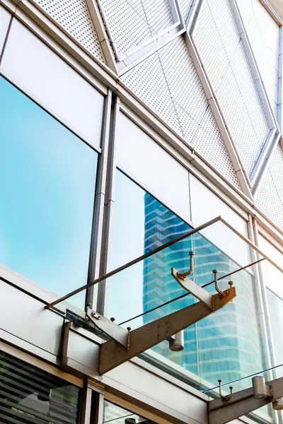 Moderne Architektur Details Hintergrund Mit Metall Und Glas Einkaufszentrum Bürogebäude Stockfoto