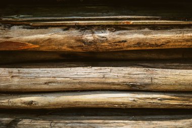 Yıpranmış kereste görünümlü ahşap ahşap kulübe duvar dokusu.