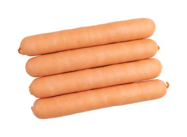 Beyaz arka planda izole edilmiş taze haşlanmış sosisler kırpma yolu, üst görünüm