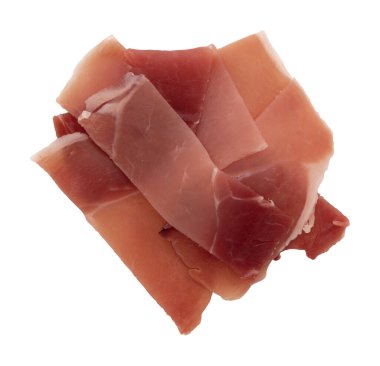 Beyaz zemin üzerinde katlanmış prosciutto dilimleri kırpma yolu, üst görünüm, düz yatıyordu