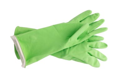 Beyaz arka planda izole edilmiş bir çift yeşil lastik temizleme eldiveni.