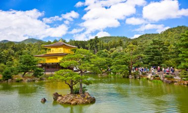 Kinkaku ji golf tapınağı durino obon hafta Japonya 'da