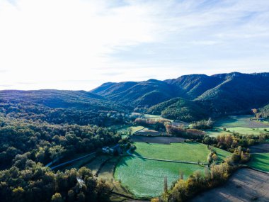 La Vall D En Bas, La Garrotxa, İspanya 'da sonbahar manzarası.