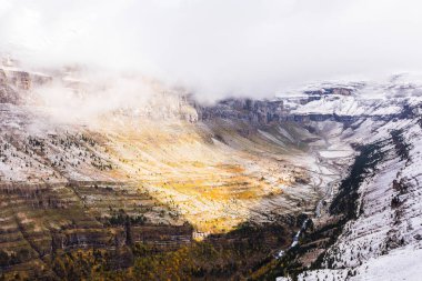 Sonbahar Ordesa ve Monte Perdido Ulusal Parkı, İspanya