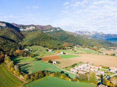 La Vall D En Bas, La Garrotxa, İspanya 'da sonbahar manzarası.