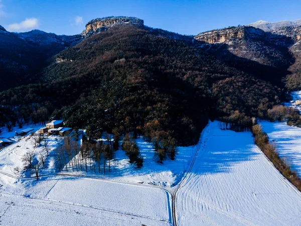 Hostalets Bas Garrotxa Girona Northern Spainの雪景色 — ストック写真