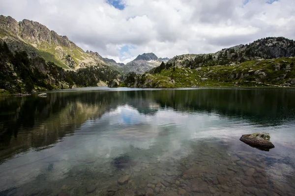 Aiguestortes Sant Maurici Ulusal Parkı Pireneler Spanya — Stok fotoğraf