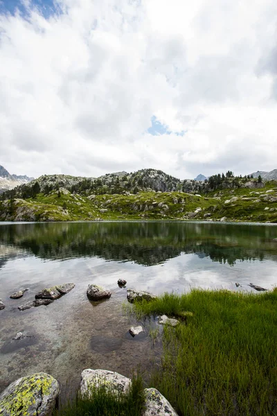 Summer Landscape Aiguestortes Sant Maurici National Park Pyrenees Spain — 图库照片
