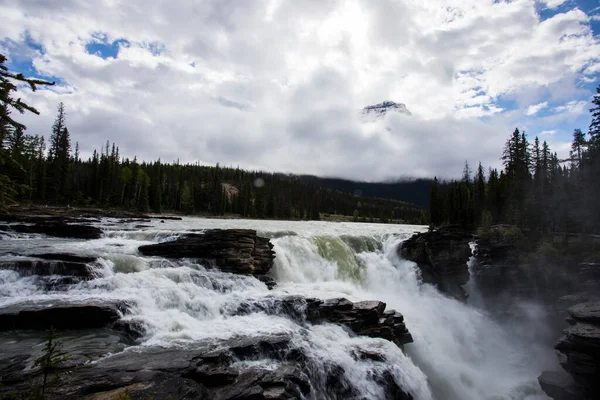 stock image Summer in Athabasca Falls, Jasper National Park, in Canada.