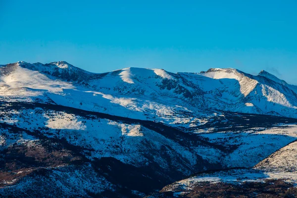 Cerdnya Pyrenees カタロニア スペインの冬の風景 — ストック写真