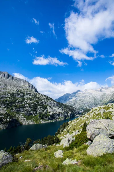 Zomer Landschap Vall Boi Aiguestortes Sant Maurici Nationaal Park Pyreneeën — Stockfoto