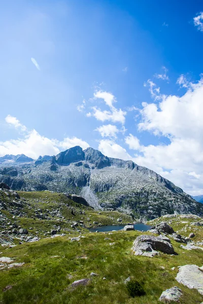 Zomer Landschap Vall Boi Aiguestortes Sant Maurici Nationaal Park Pyreneeën — Stockfoto