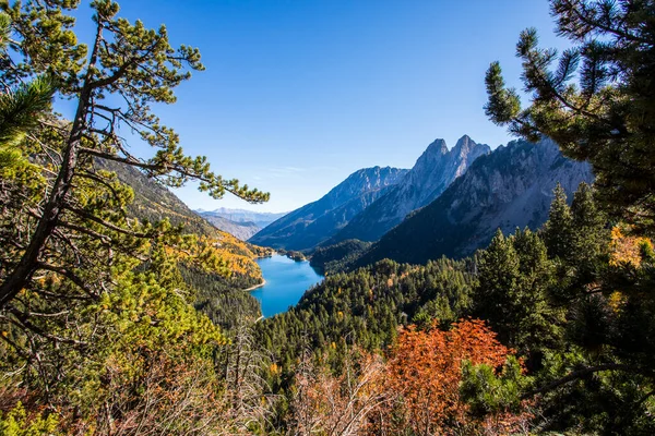 Krajobraz Jesienny Park Narodowy Aiguestortes Sant Maurici Pireneje Hiszpania — Zdjęcie stockowe