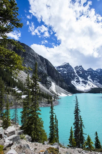 Paisaje Verano Lago Moraine Parque Nacional Banff Canadá — Foto de Stock