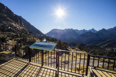 Sonbahar manzarası, Aiguestortes ve Sant Maurici Ulusal Parkı, Pireneler, İspanya