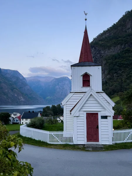 Herfstlandschap Houten Kerk Van Undredal Zuid Noorwegen — Stockfoto
