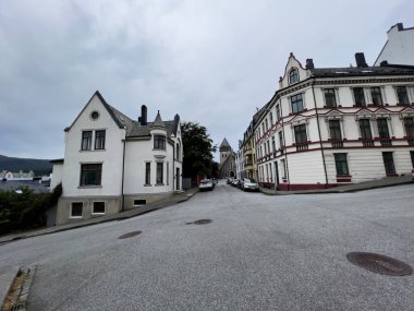 Alesund, Norveç; 14 Eylül 2023: Norveç 'in Alesund şehrinde sonbahar manzarası