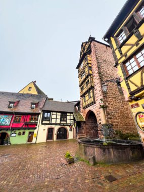 Riquewihr, Fransa; 7 Mayıs 2024: Riquewihr, Fransa