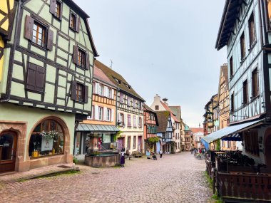 Riquewihr, Fransa; 7 Mayıs 2024: Riquewihr, Fransa