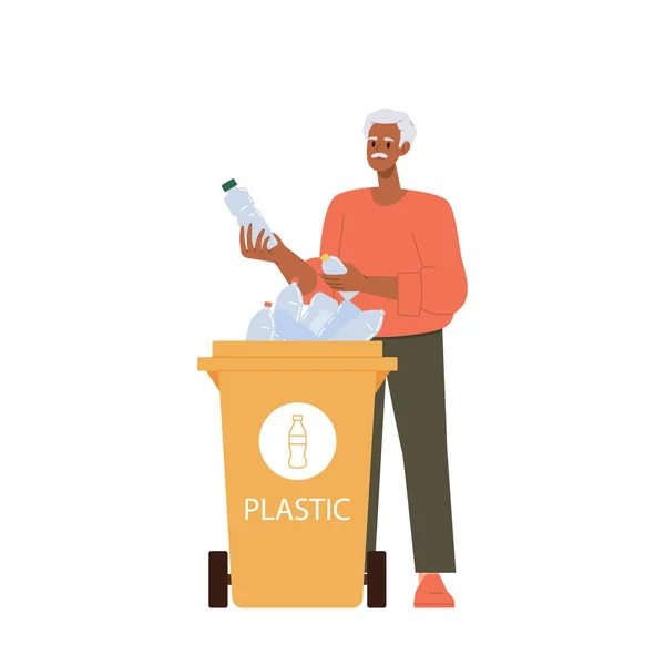 Staruszek Postać Kreskówki Wyrzucając Plastikową Butelkę Specjalnego Śmietnika Śmietnika Ilustracja — Wektor stockowy