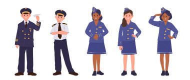 Mutlu gülümseyen çocuk çizgi film karakterleri kabin ekibi beyaz arka planda izole edildi. Neşeli kaptan, ikinci pilot ve hostes takım elbise giyip takım çizimi yapıyor.
