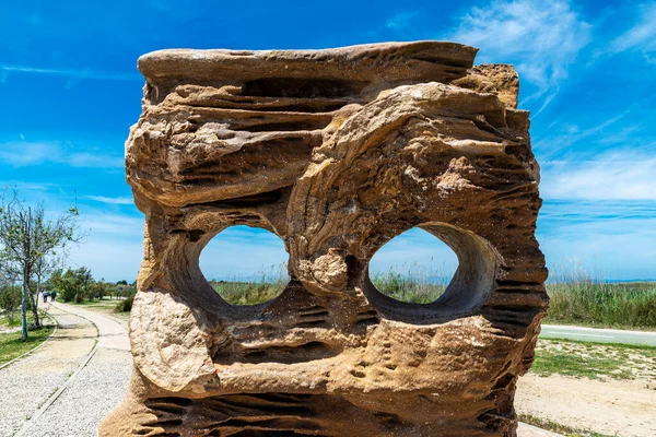 Ebro Delta Spain May 2022 Abstract Modern Sculpture Eyes Ebro — Stock Photo, Image