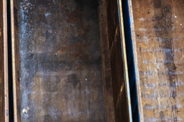 Eski paslı bir konteynırın soyut arkaplan olarak genel görünümü