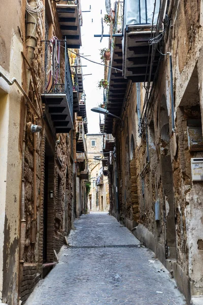 Calle Estrecha Del Casco Antiguo Agrigento Sicilia Italia — Foto de Stock