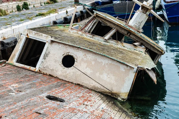 Alte Verlassene Und Versunkene Hölzerne Fischerboote Hafen Von Sciacca Einem — Stockfoto