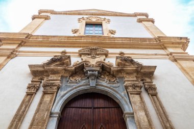 San Pietro 'nun Sicilya, İtalya' daki eski Sciacca kasabasındaki anıtsal kompleksi,