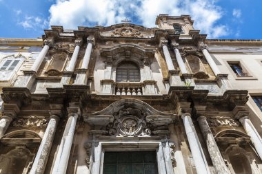 Eski Marsala, Trapani, Sicilya, İtalya 'daki Aziz Maria Dell' Itria Kilisesi ve Manastırı cephesi,