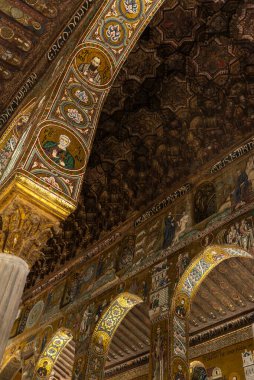 Eski Palermo, Sicilya, İtalya 'daki Palermo kasabasındaki Palatine Şapeli' nin ya da Cappella Palatina 'nın içi