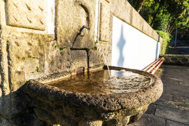 Bom Jesus do Monte, Braga, Portekiz Sığınağı girişindeki çeşme.