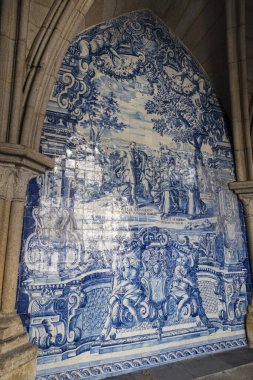 Porto Katedrali 'nin Gotik Manastırı' ndaki mavi azulejo fayans duvar resmi, Oporto, Portekiz tarzında, Gotik ve Barok tarzı.