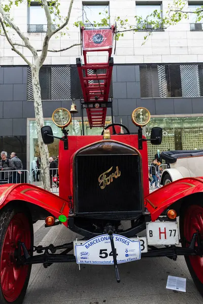 stock image Barcelona, Spain - April 6, 2024: Old retro firetruck from the 1920s of the brand Ford parked on a street in Barcelona, Catalonia, Spain