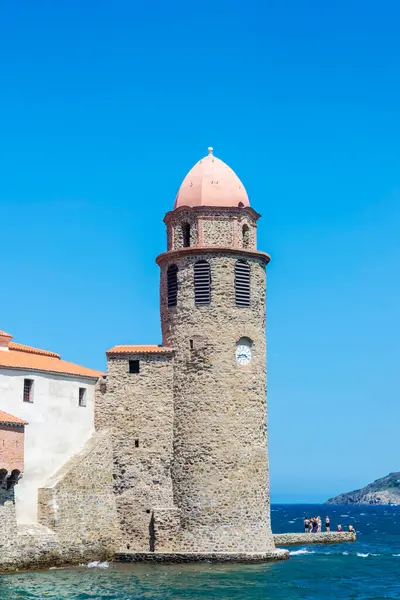 stock image Church of Notre-Dame-des-Anges or Our Lady of the Angels in Collioure or Cotlliure, fishing village of France