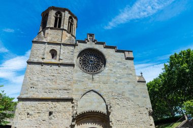 Carcassonne, Occitanie, Fransa 'daki Aziz Michael Katedrali cephesi