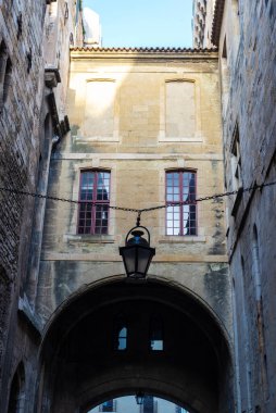 Ancre Geçidi ve Narbona veya Narbonne 'daki Başpiskopos Sarayı, Occitanie, Fransa