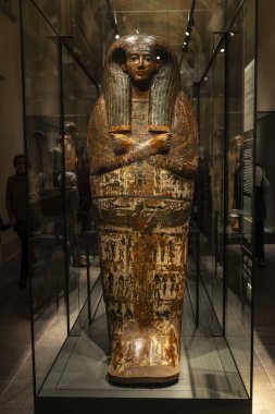 Torino, İtalya - 24 Kasım 2024: Egizio Müzesi 'nde Mısır Sarcophagus Müzesi veya Torin veya Torino, Piedmont, İtalya